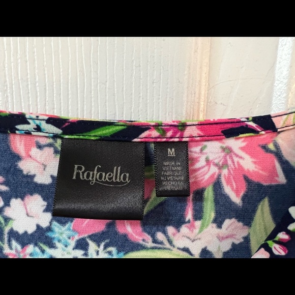 EUC Rafaela Floral Print Shirt - size M - Picture 4 of 6